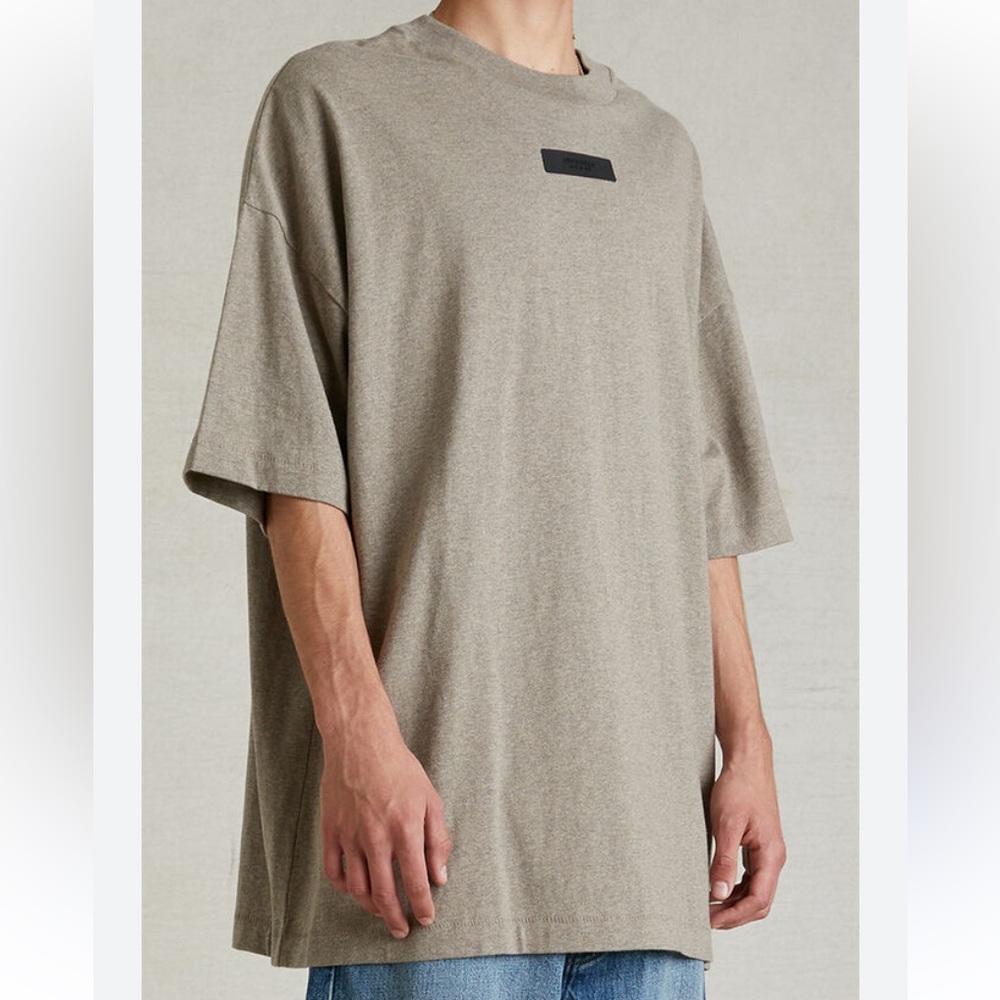 NWT Essentials Fear of God heathered Short Sleeve Tee shirt XL